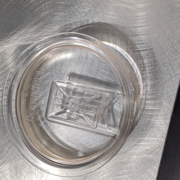 Insulated CORKCICLE Minnie Mouse wine glass tumbler stainless steel coffee cup - Picture 5 of 6